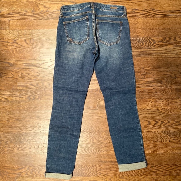 *like new* Boyfriend fit jeans - Picture 7 of 9